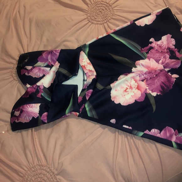 Romper - Picture 2 of 4